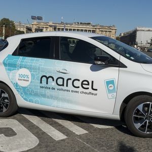 Les offres de Renault doivent affiner le savoir-faire du groupe en matière de mobilité verte, tout en mettant en valeur la production maison : la ZOE électrique est désormais très représentée chez le VTC Marcel.
