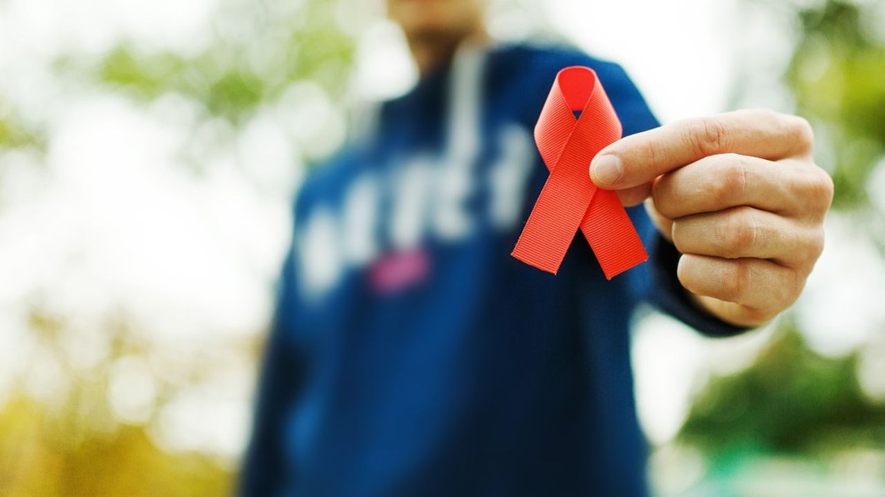 En détail, 6.155 personnes ont découvert leur séropositivité en France l'an dernier, contre 6.583 en 2017.