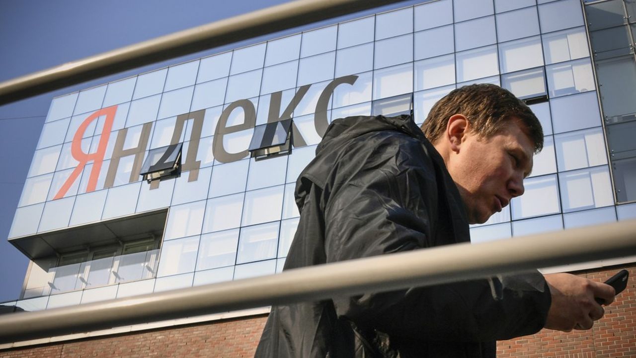Yandex-market aété créé par le principal moteur de recherche en Russie, Yandex, et par la banque leader de la fintech, Sberbank.