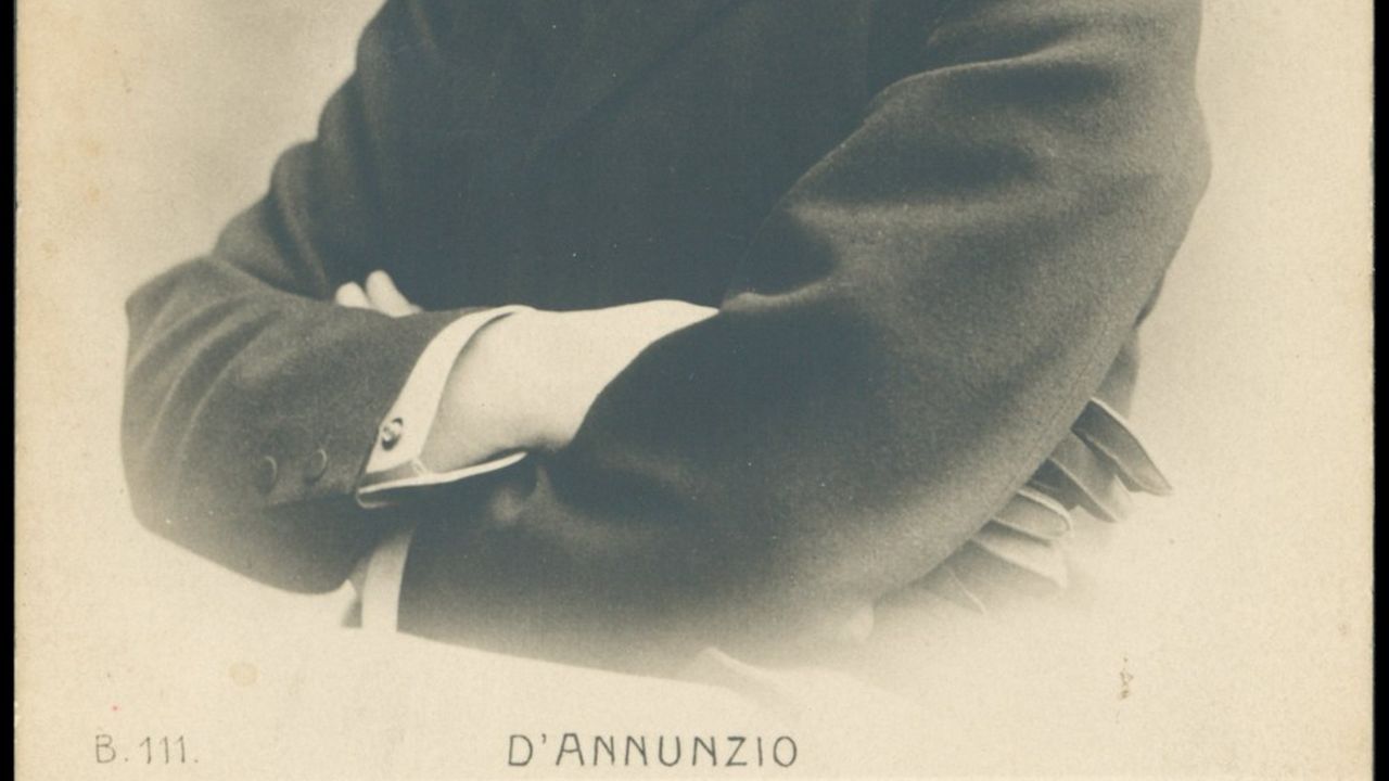 Gabriele D'Annunzio.