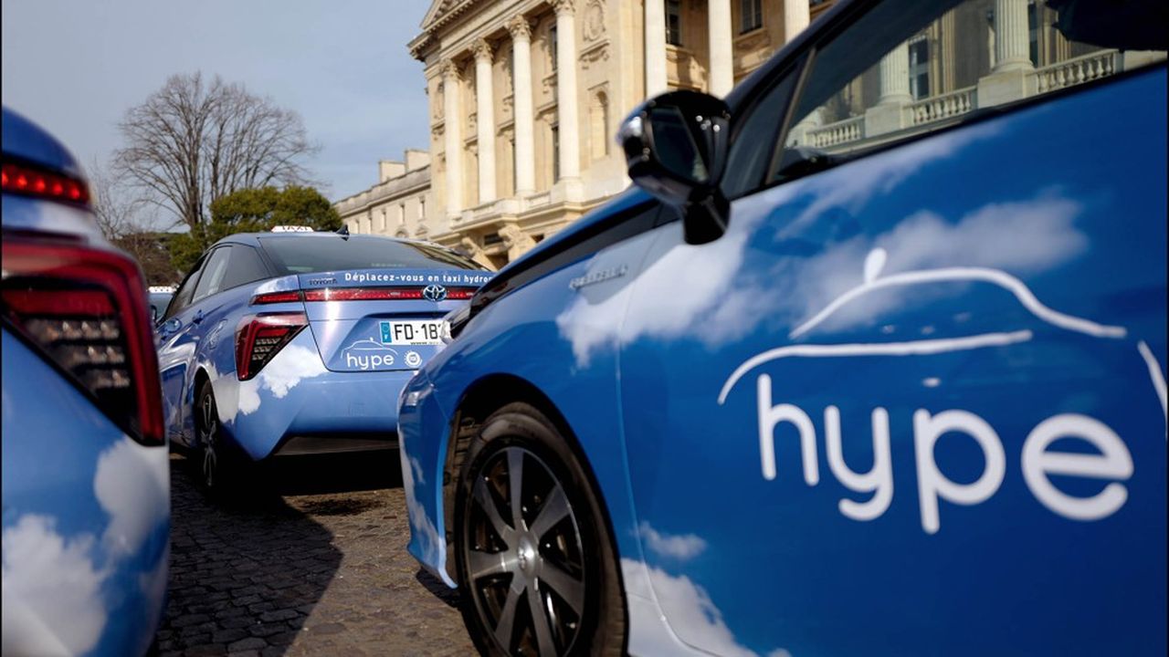 Toyota est associé avec sa Mirai au projet Hype, consistant à déployer une flotte de 600 taxis à hydrogène à Paris.