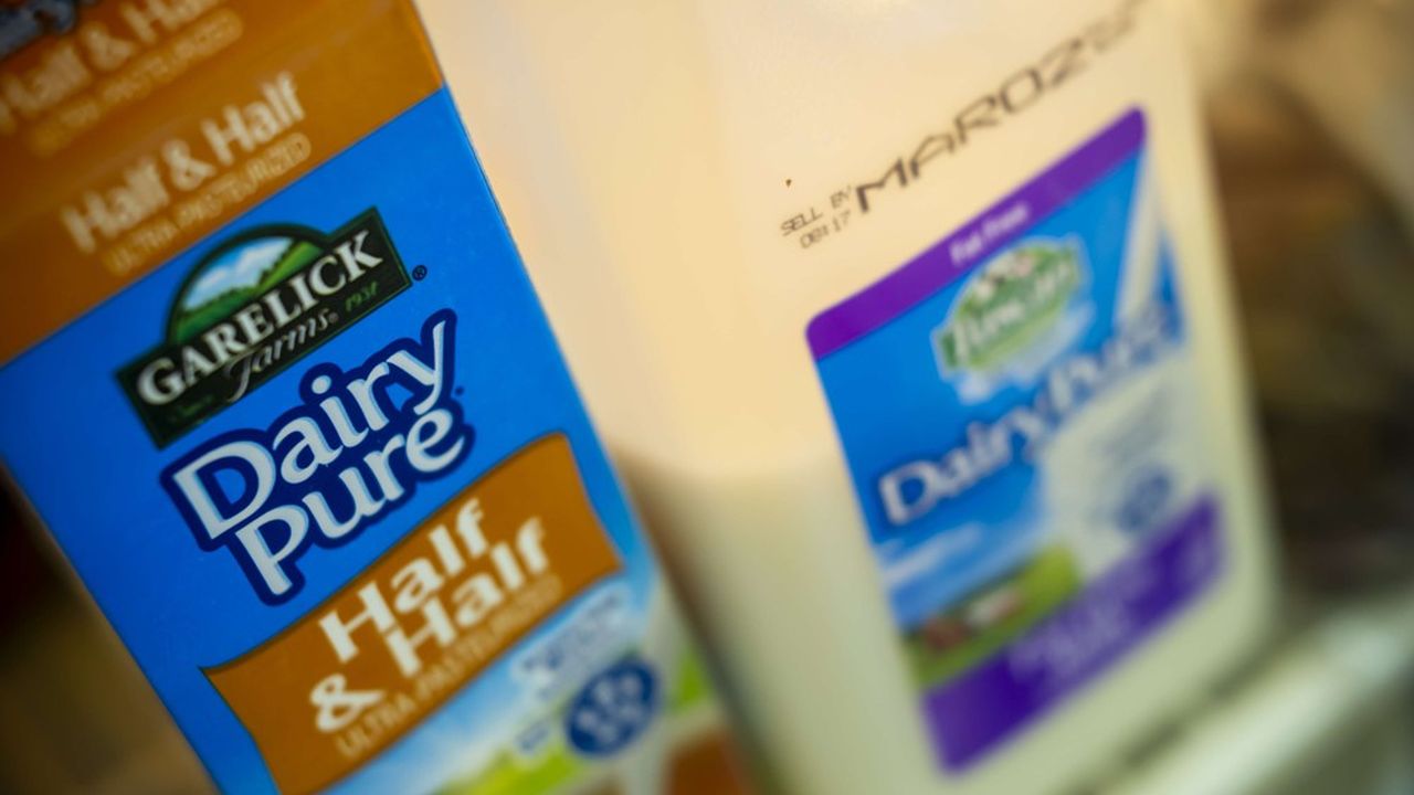 « Malgré tous nos efforts pour rendre notre activité plus agile et réduire les coûts, nous continuons à être touchés par un environnement difficile, marqué par la baisse de la consommation de lait », a expliqué Eric Beringause, le troisième patron de Dean Foods en trois ans.