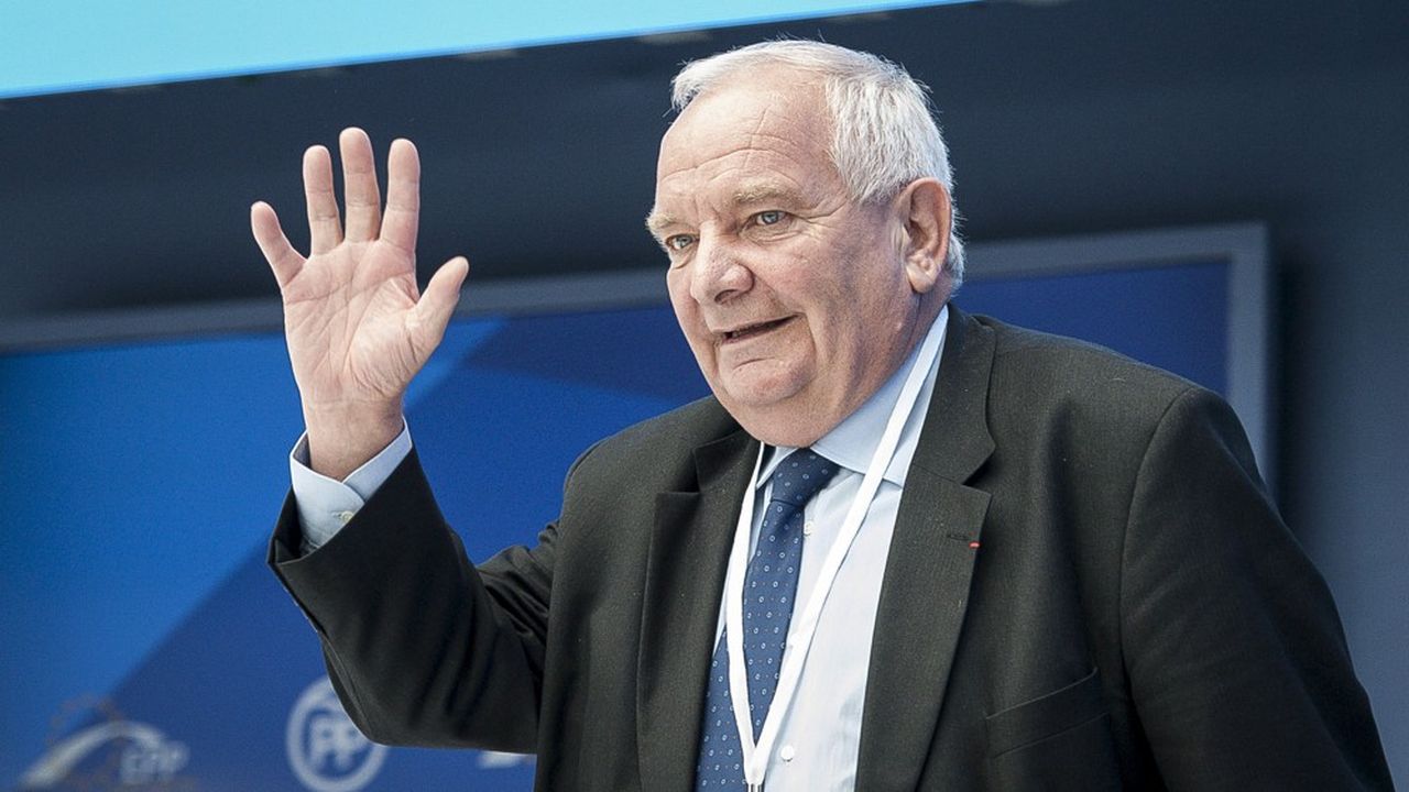 Joseph Daul, actuel président du PPE, aura incarné le couple franco-allemand. Il laisse la place à Donald Tusk, illustrant le basculement à l'Est du parti politique.