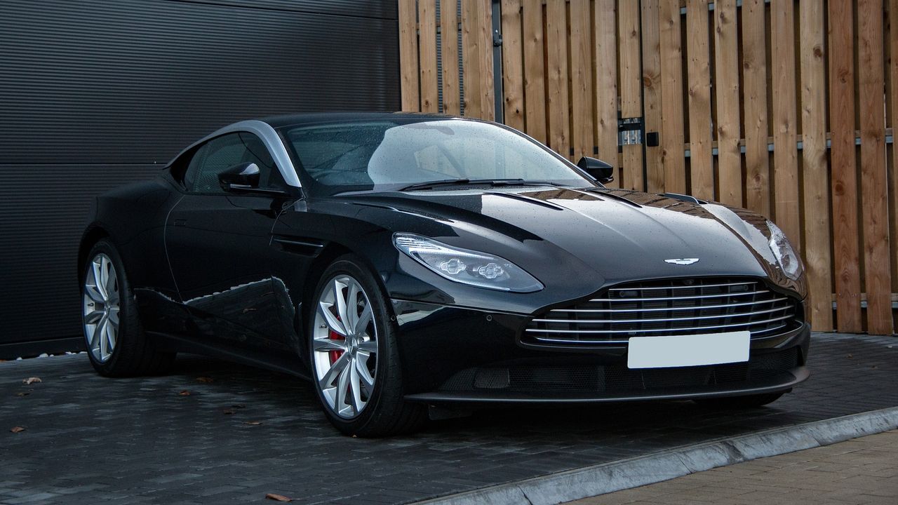 Investindustrial VII Aston Martin.jpg