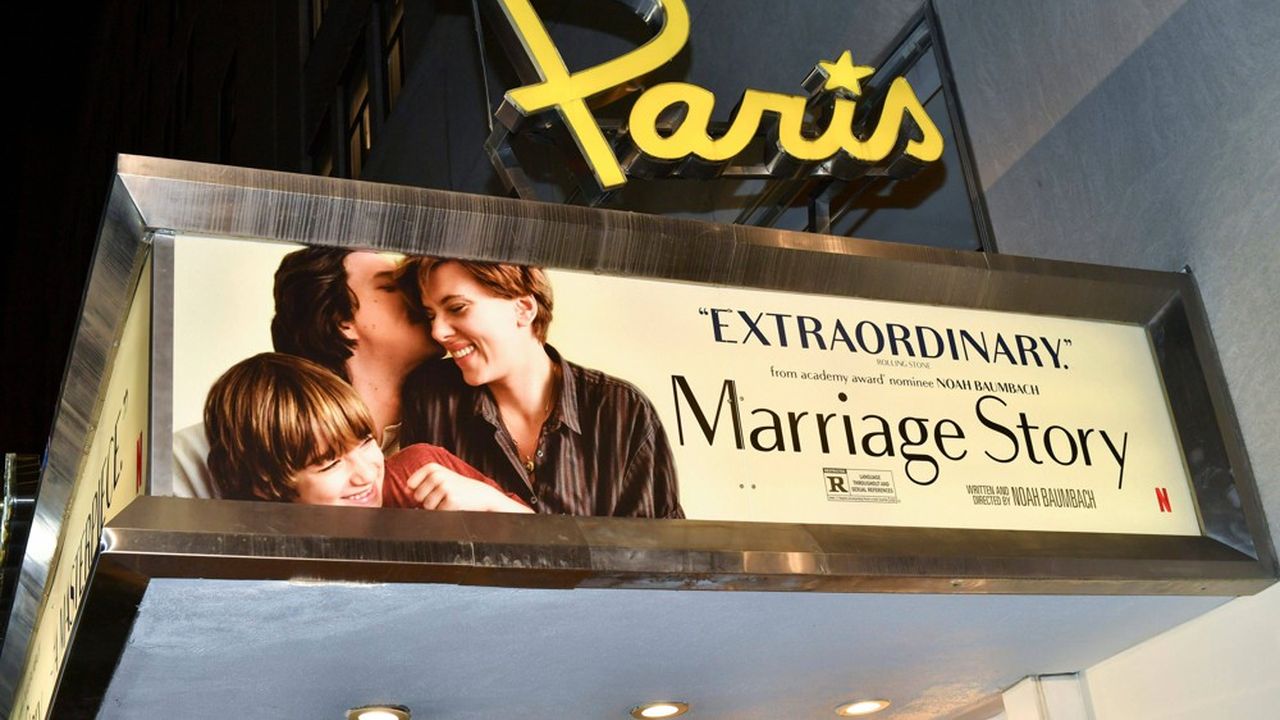 Le Paris Theatre avait cessé ses activités en août mais Netflix l'avait utilisé depuis pour projeter son film Marriage Story, avec Scarlett Johansson et Adam Driver.