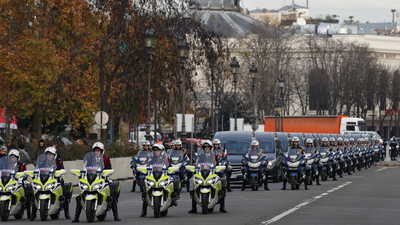 Hommage Aux Soldats Tués Au Mali : Le Message D'union De Macron | Les Echos