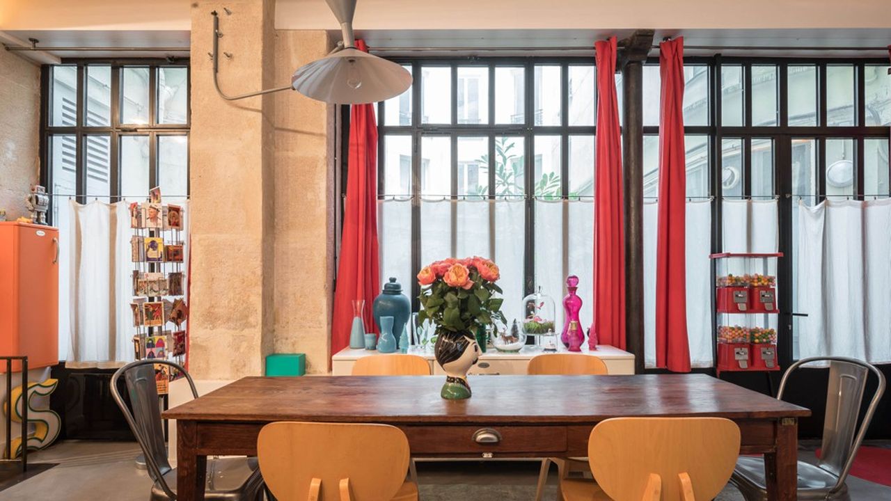 Dans le 9e arrondissement de Paris, cet ancien atelier transformé en loft est proposé à 884. 000 euros