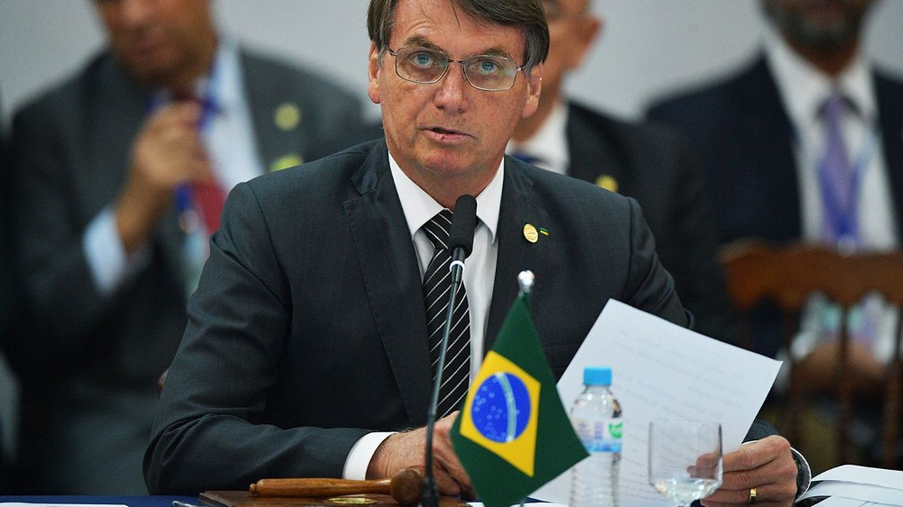 Le  président du Brésil, Jair Bolsonaro, lors du cinquante-cinquième sommet du Mercosur à Bento Goncalves, au sud du Brésil, le 5 décembre 2019. 
