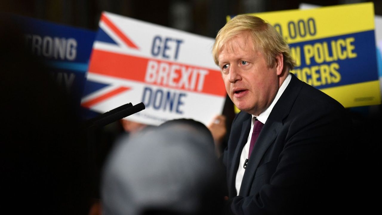 « Cela ne pourrait pas être plus serré : il y a un véritable risque que nous nous dirigions vers un Parlement sans majorité », a estimé mercredi matin Boris Johnson tout en faisant une nouvelle fois planer la menace d'une « paralysie du pays ».