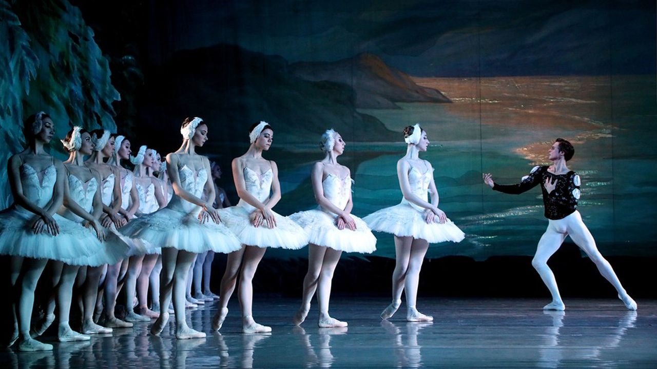 « Le Lac des cygnes » au Théâtre des Champs-Elysées à Paris, du 24 décembre au 5 janvier, avec la troupe de l'Opéra national de Kiev.