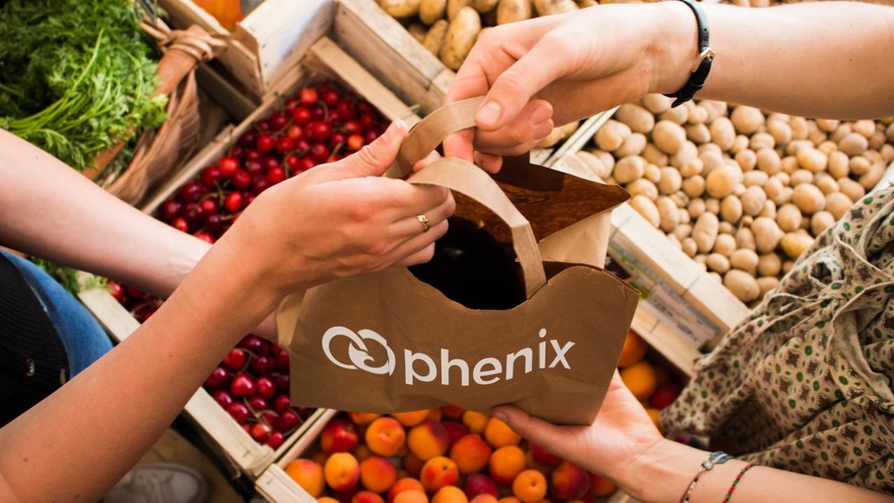 Phenix a créé une application permettant de recueillir à prix discount des paniers confectionnés à partir de produits arrivant à échéance.