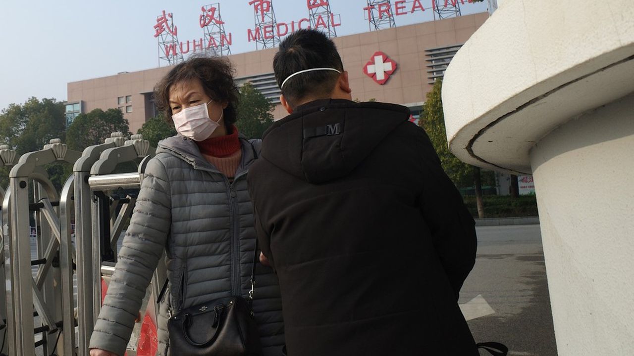 Une personne est décédée en Chine sur les 41 patients diagnostiqués avec ce nouveau type de coronavirus à Wuhan, une ville de 11 millions d'habitants du centre de la Chine, où l'épidémie est apparue fin décembre.