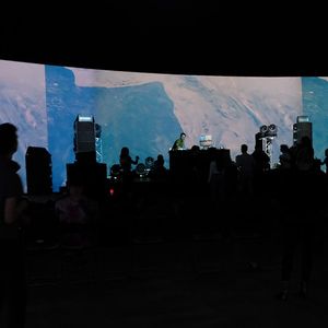 Molécule et son projet transmédia -22.7°C en Russie (concert 360°, expérience VR, masterclass, documentaire), en partenariat avec l'IF Saint-Pétersbourg. Ce projet sera présenté en Argentine en 2020.
