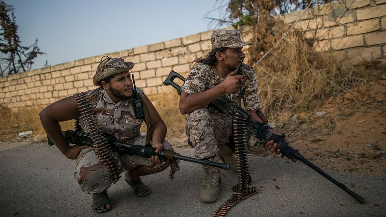 Les soldats du gouvernement libyen reconnus par la communauté internationale sont en difficulté face à l'offensive du maréchal Haftar.