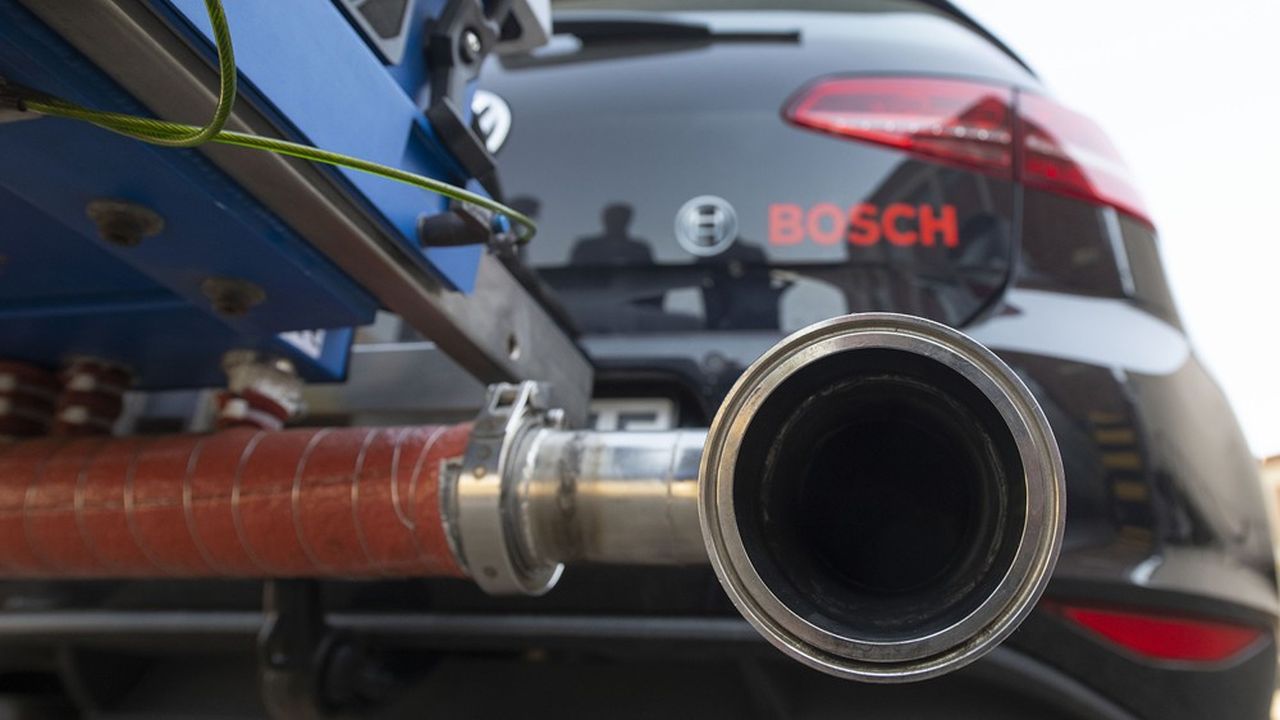 Volkswagen a utilisé un logiciel vendu par Bosch pour truquer les résultats des tests d'émissions de CO2 sur 11 millions de voitures.