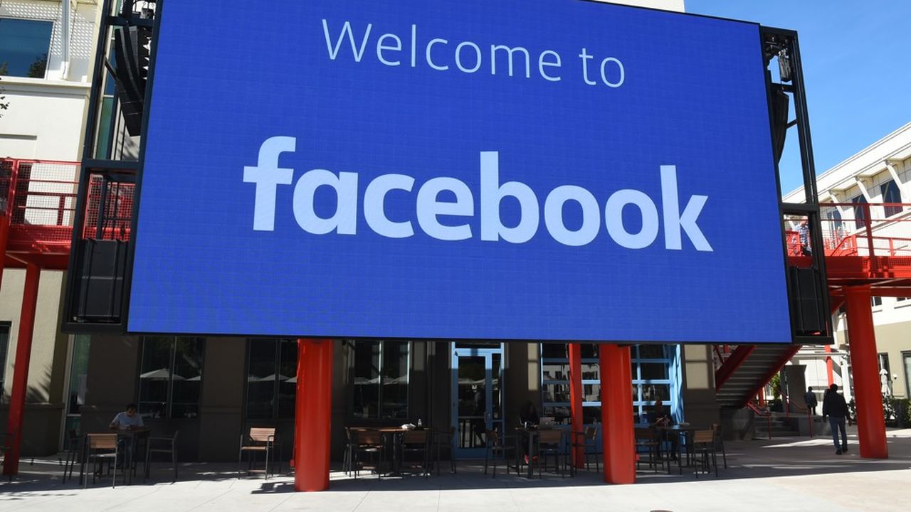 Facebook parvient pourtant toujours à tirer plus de chiffre d'affaires des utilisateurs de ses services : le réseau social comptait en fin d'année 1,66 milliard d'utilisateurs quotidiens, soit une croissance de 9 %.