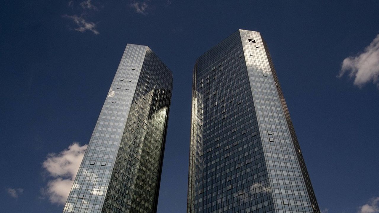 Deutsche Bank affiche des pertes de 5,7 milliards d'euros, liées en grande partie au plan de restructuration lancé en juillet 2019.