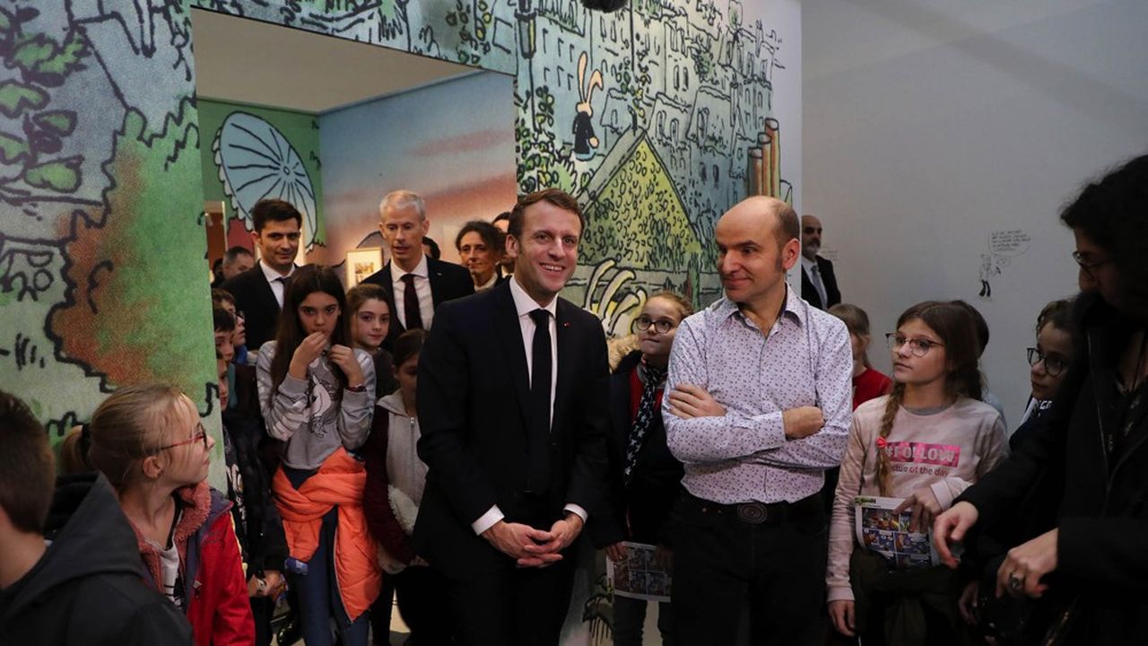 Il s'agit de la première visite pour un président de la République au festival de la BD d'Angoulême depuis 1985.