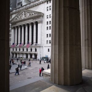 Deux sociétés aident aujourd'hui les gérants à lancer des ETF non transparents gérés activement : Precidian et le New York Stock Exchange.