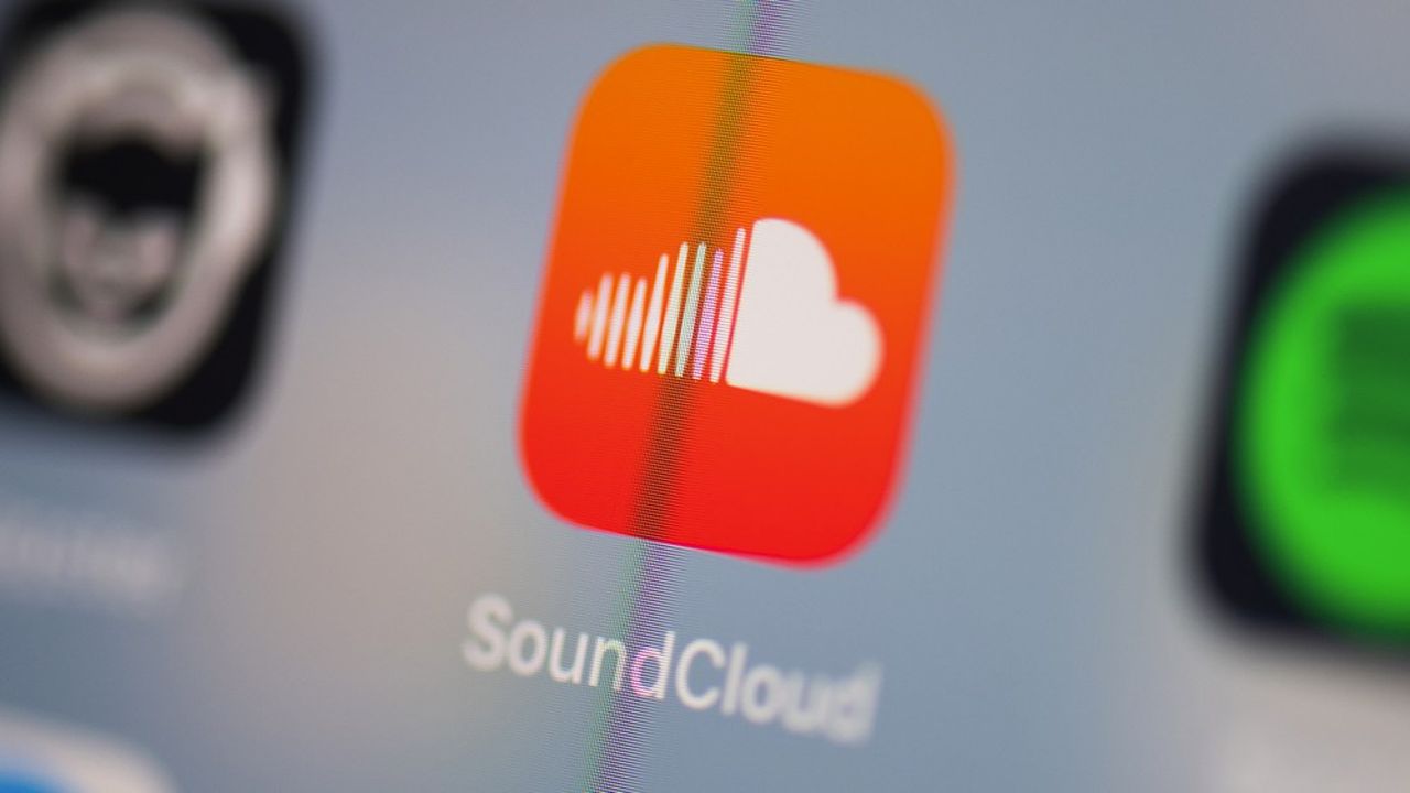 SoundCloud dispose d'une bibliothèque musicale de plus de 200 millions de chansons produites par quelque 25 millions de musiciens.