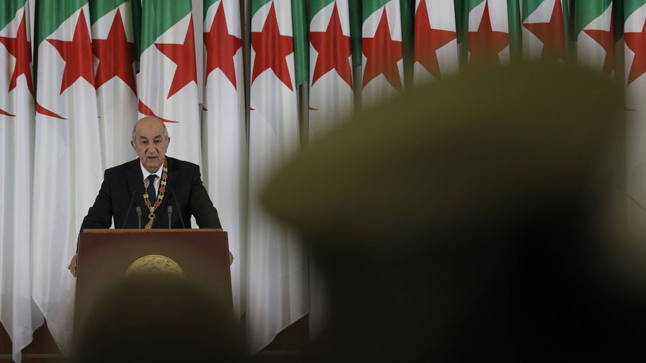 Le nouveau président algérien, Abdelmadjid Tebboune, mise sur le plan d'action présenté par son Premier ministre pour asseoir sa légitimité après un scrutin présidentiel marqué par une large abstention, début décembre.