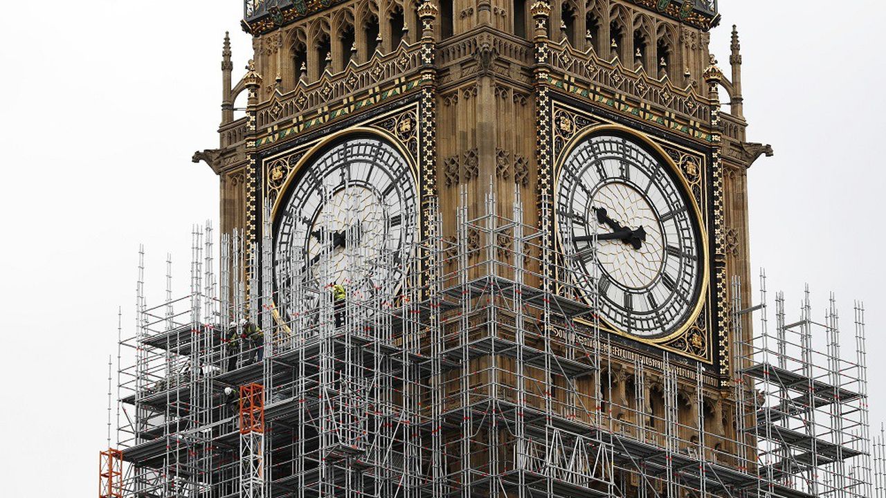 La célèbre tour du Parlement britannique a été construite en 1856.