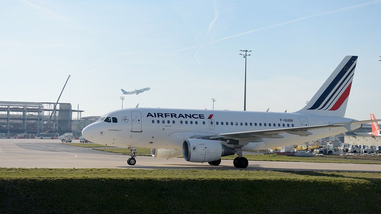 Le titre Air France-KLM était en baisse de 3 % en cours de séance à la Bourse de Paris ce jeudi.