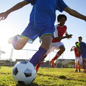 L'étude de Groupe BPCE sur la filière sport souligne ses enjeux territoriaux. Outre la relation entre équipements et associations sportives, le lien social en milieu rural, elle relève de forts contrastes régionaux.