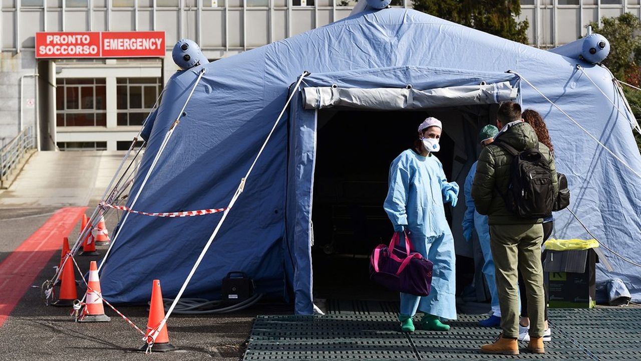 Le gouvernement italien n'a aucun doute sur le fait que le système sanitaire de la Péninsule est au bord de l'asphyxie et « risque d'être débordé » face à l'épidémie de coronavirus.