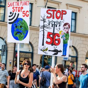 Les oppositions à la 5G sont vigoureuses en Europe (ici, à Munich en juillet 2019)