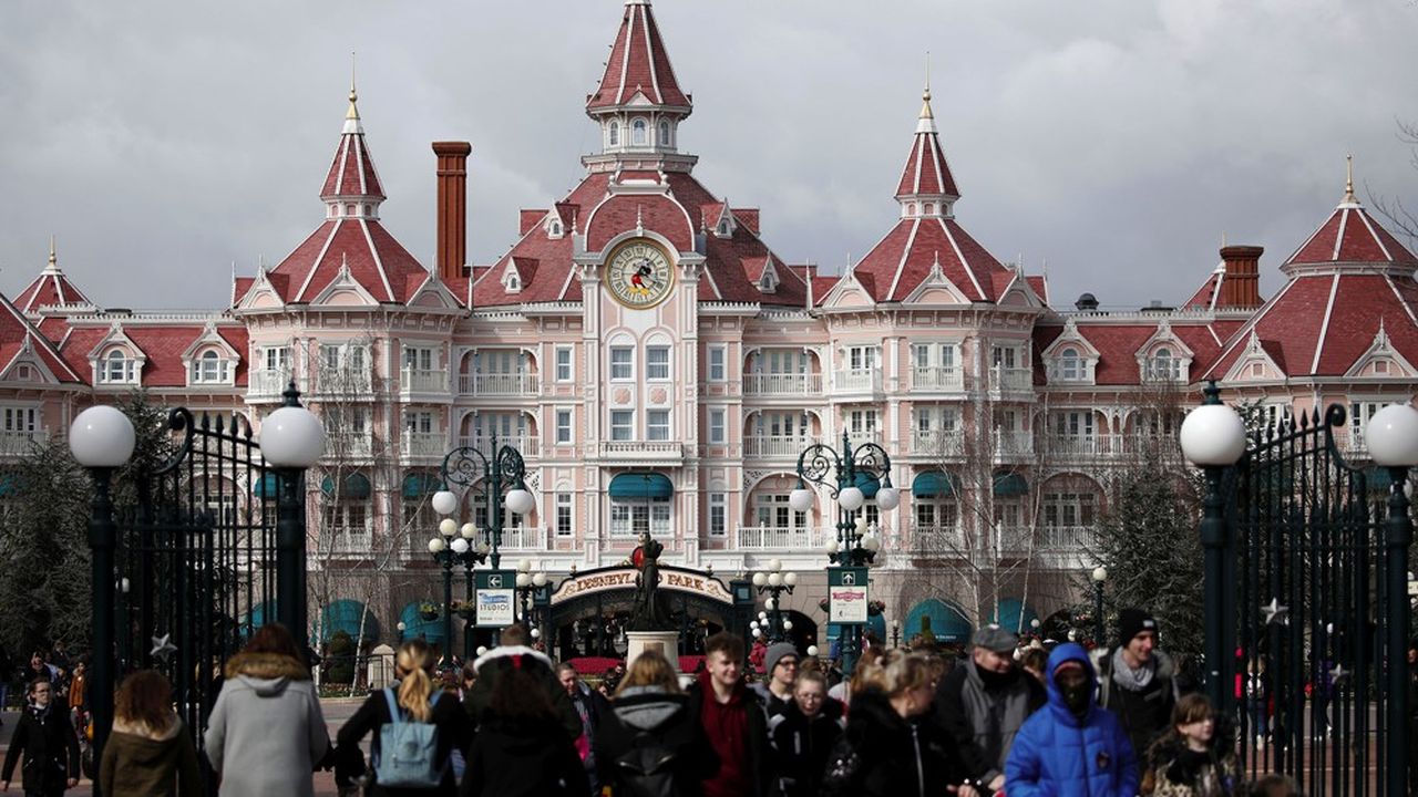 Disneyland Paris a mis en place, ce jeudi, de nouvelles mesures de précaution face à l'épidémie de coronavirus.