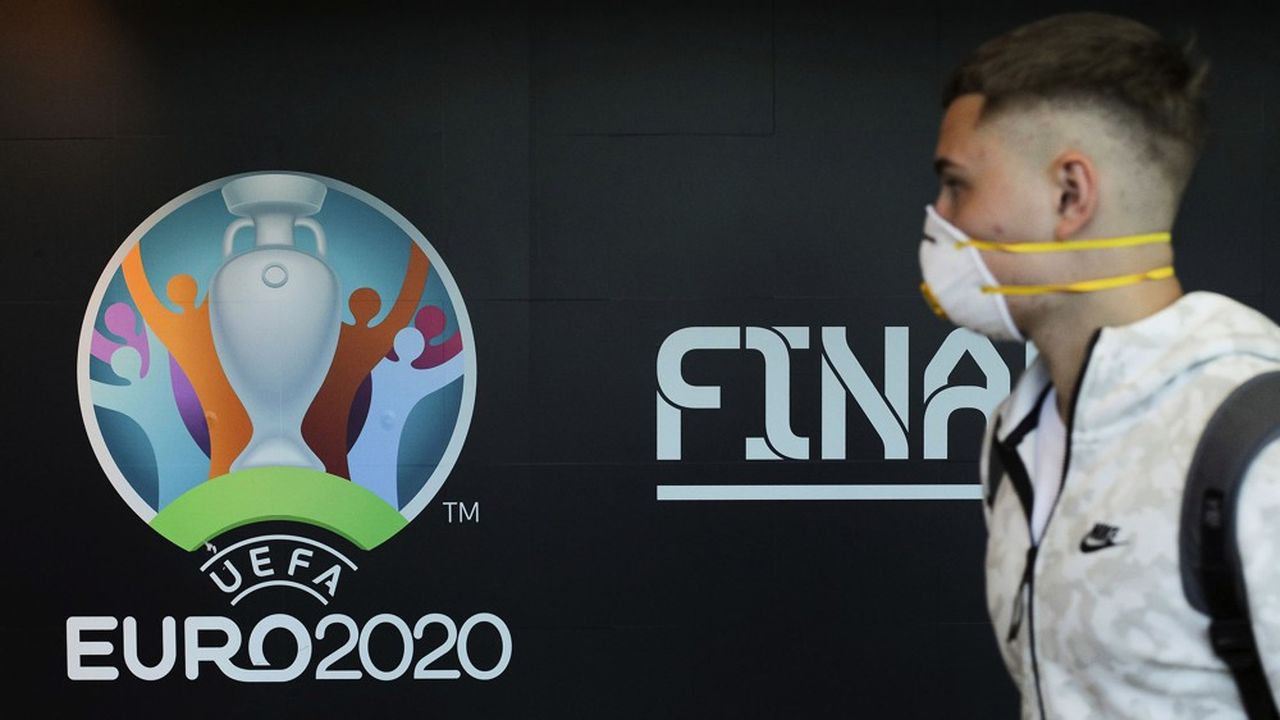 Euro Roland Garros Paris Roubaix Le Sport Frappe Par Le Coronavirus Les Echos