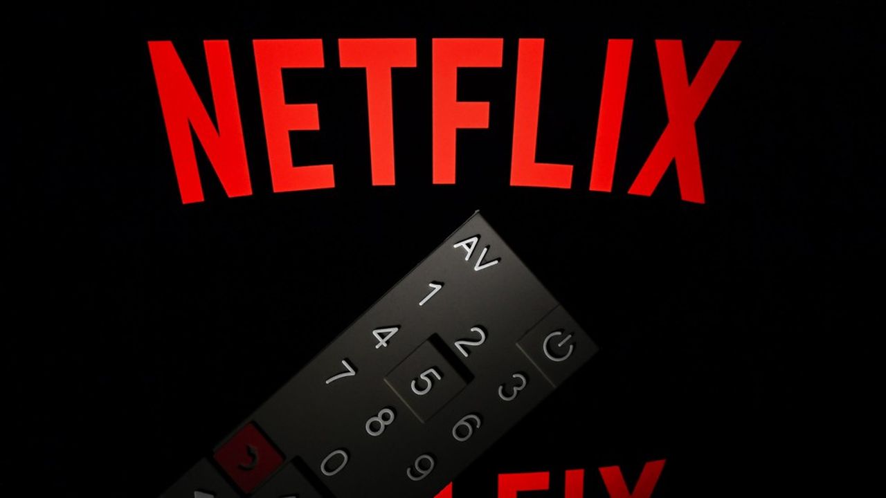 En France, Netflix mobilise en temps normal 25 % de la bande-passante des opérateurs télécoms, selon l'Arcep, le gendarme du secteur.