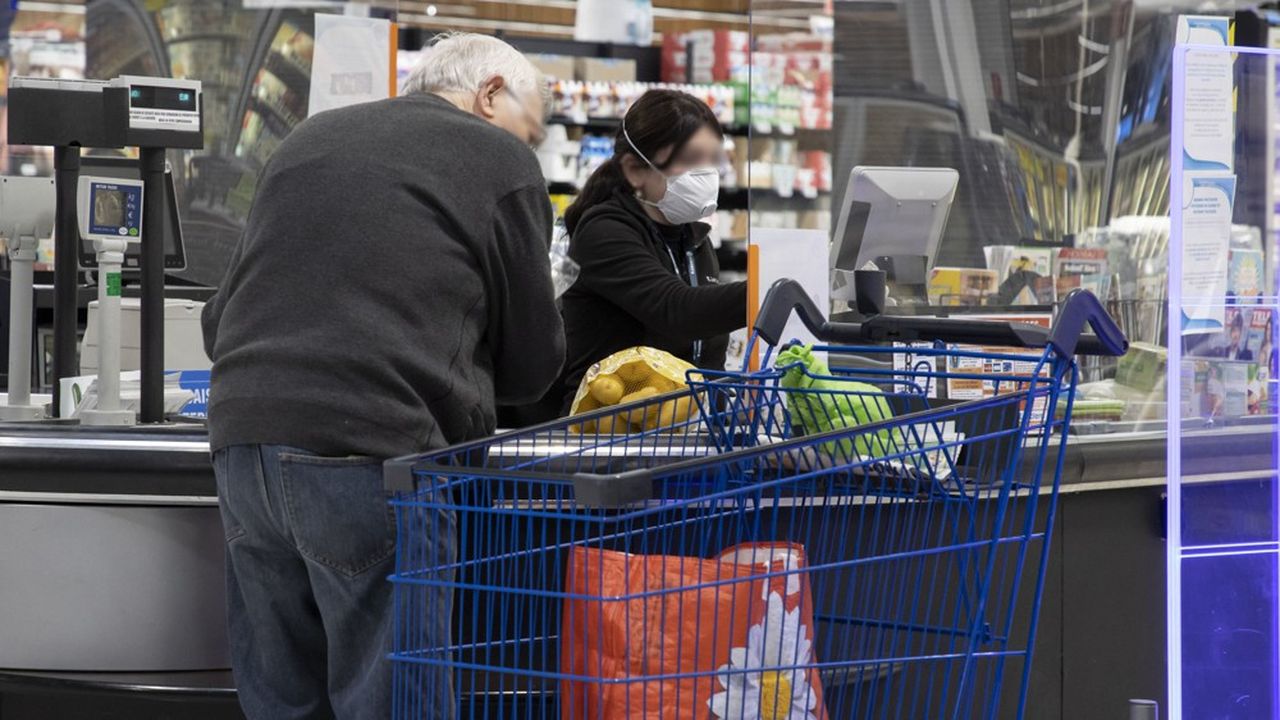 De nombreux supermarchés accordent un accès privilégié aux seniors.
