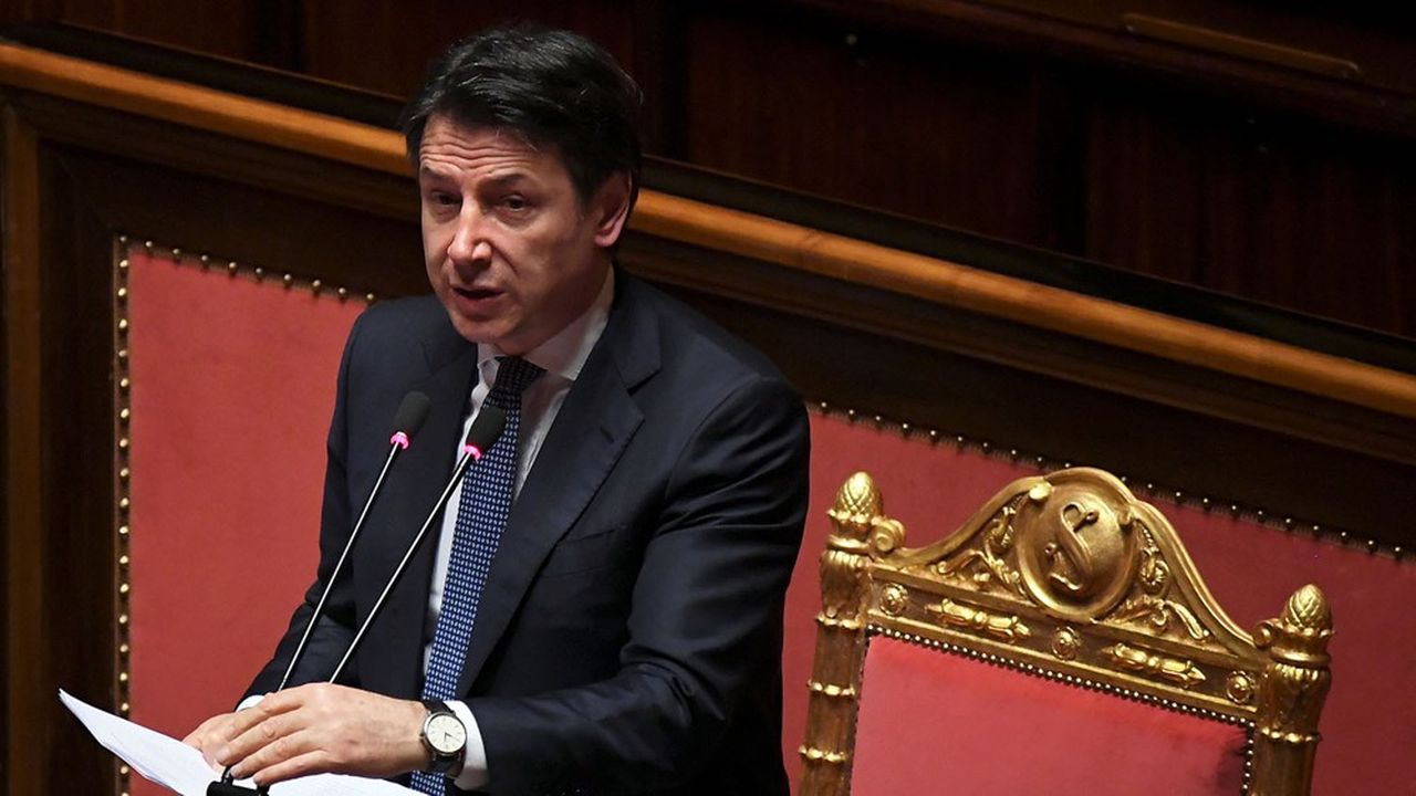 Le président du Conseil italien, Giuseppe Conte, s'adresse au Sénat le 26 mars 2020.