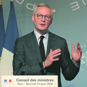 Bruno Le Maire, ministre de l'Economie et des Finances, a expliqué vendredi la position de Bercy sur les dividendes.