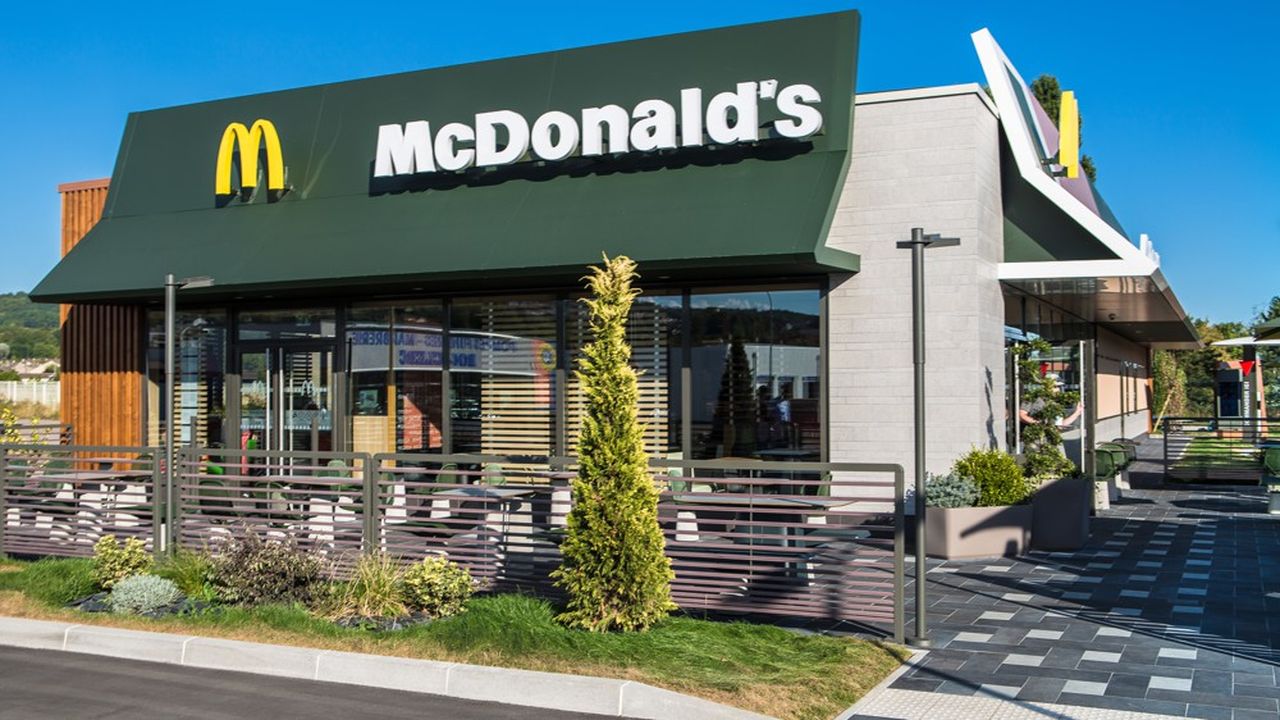 Trois établissements en région parisienne et douze dans l'Ouest sur les 1.490 McDonald's de France font partie du test.
