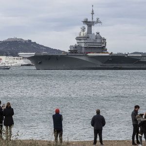 Le porte-avions parti le 21 janvier pour près de quatre mois de mission, sera de retour à Toulon la semaine prochaine.