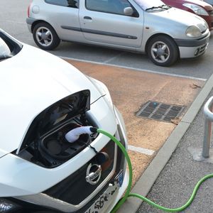 Les ventes de voitures électriques ont représenté 6,5 % du marché en Europe de l'ouest en mars 2020.