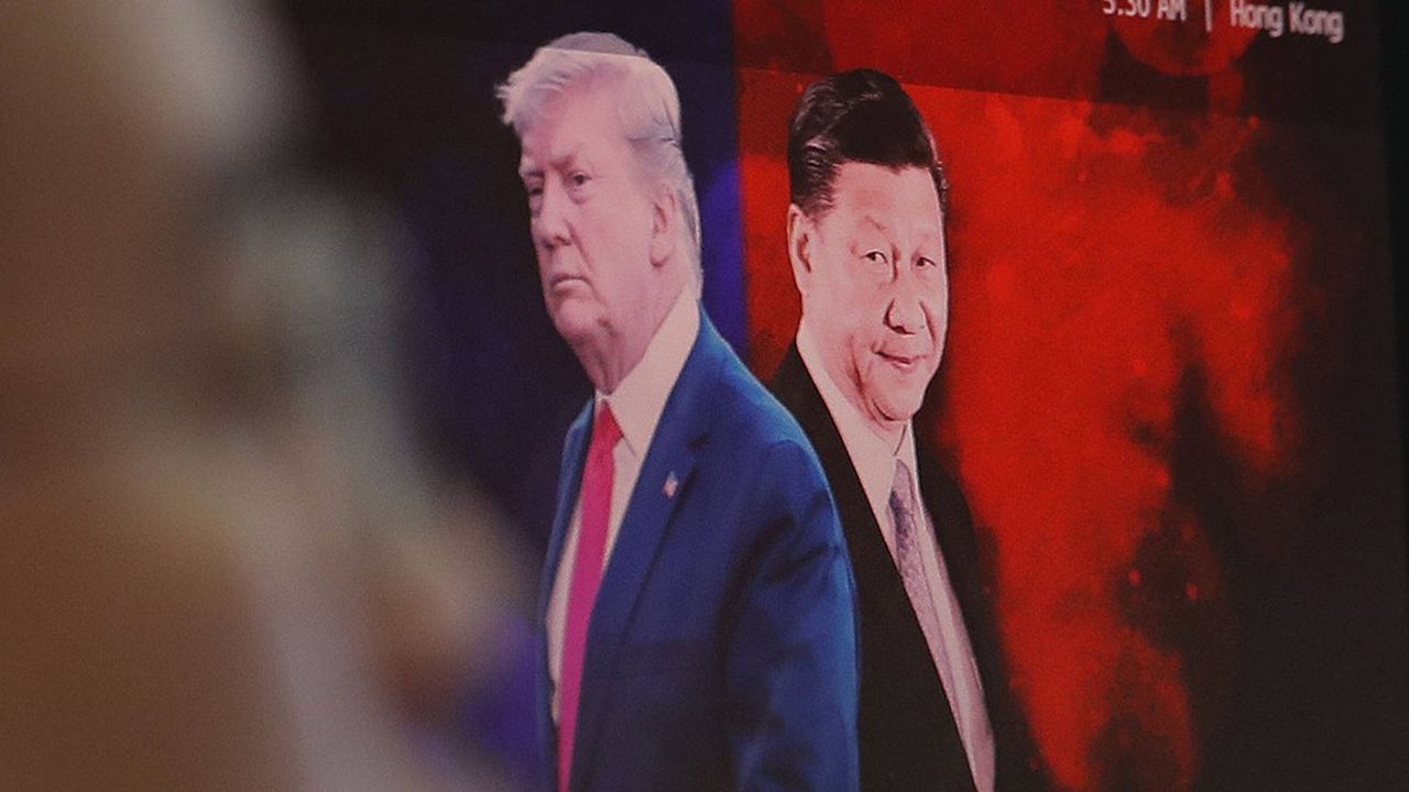 Les crises actuelles durcissent la rivalité sino-américaine, estime Cyrille Bret.