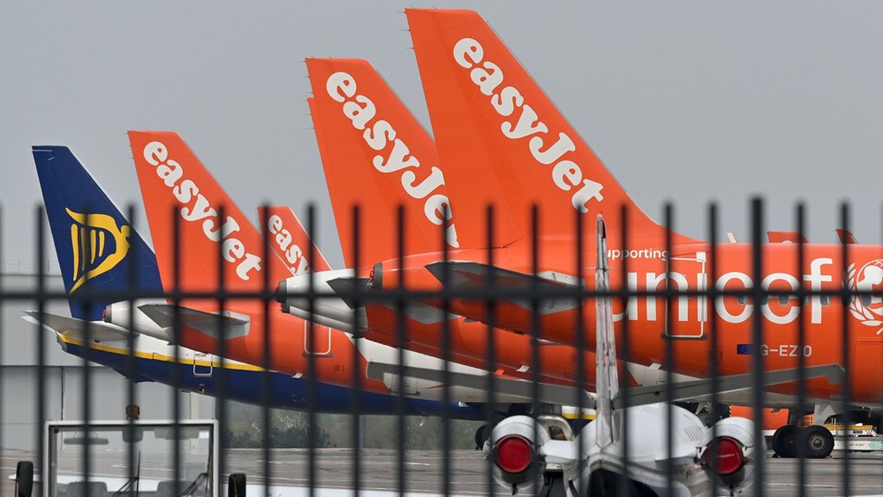 Les compagnies à bas coûts Easyjet et Ryanair font partie des 57 compagnies visées.