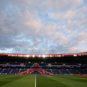 L'arrêt définitif de la Ligue 1 pose notamment la question de savoir comment va s'organiser le PSG si la Ligue des Champions, elle, reprenait.