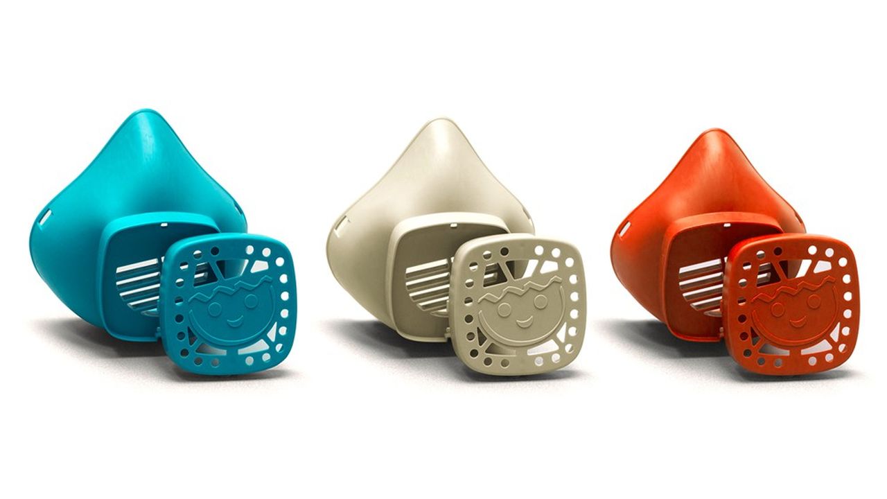 Vendus 4,99 euros (dont 1 euro reversé aux Resto du Coeur), les masques Playmobil seront réutilisables