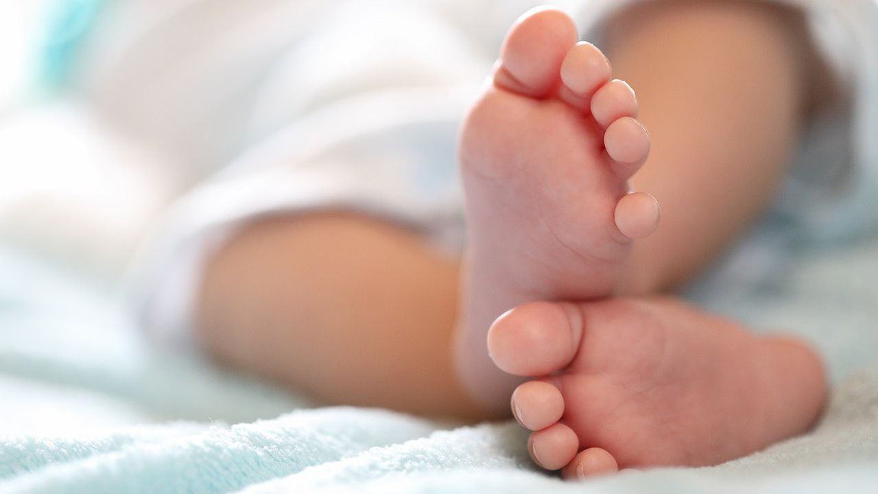 Certains enfants contaminés par le virus Sars-Cov-2 développent des lésions cutanées, notamment aux orteils.