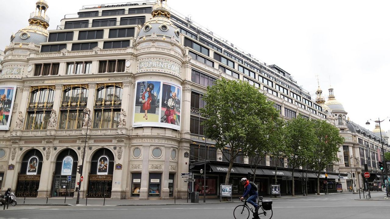 Le Printemps et les Galeries Lafayette du boulevard Haussmann resteront fermés jusqu'à nouvel ordre.