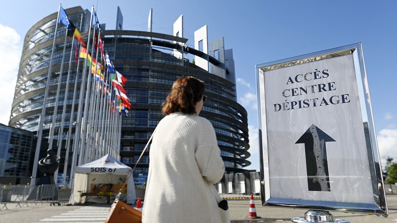 De nouvelles mesures de soutien aux banques vont être examinées lundi en commission au parlement européen.
