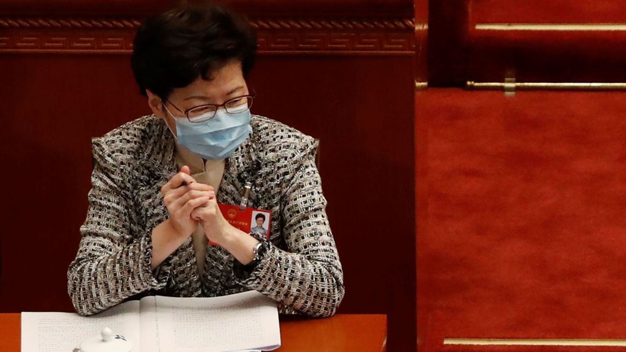 La cheffe de l'exécutif de Hong Kong Carrie Lam assistait lundi à la session d'ouverture du Parlement chinois au Palais du peuple à Pékin.