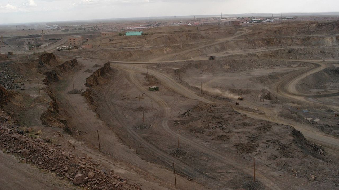 Un site minier de terres rares en Chine, à Baotou.
