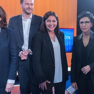 Agnes Buzyn (LREM), David Belliard (EELV), Anne Hidalgo (PS) et Rachida Dati (LR), le 4 mars, avant le premier débat télévisé des municipales.