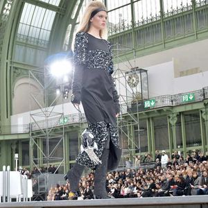 Fashion Week Hiver 2017 : Chanel dans l’espace